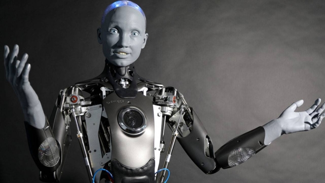 İnsana benzeyen robotlar 3 yıl içinde evlerimizde