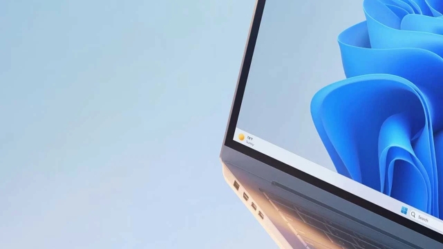 Windows 10 desteği bitiyor, Windows 11 tahta çıkıyor