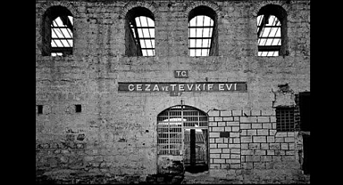 Bir Dönemin Korkulu Rüyası: Diyarbakır Cezaevi'nin Karanlık Geçmişi Aydınlanacak