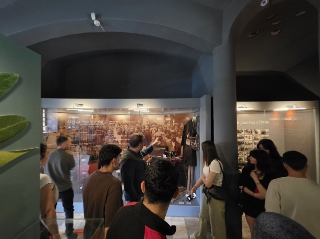 Gökçeada MYO Öğrencilerinden Kent Müzesi’ne Ziyaret