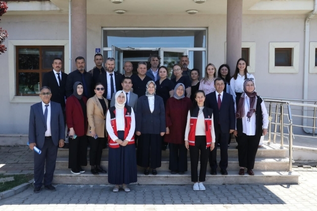 Çanakkale’de “2025 Aile Yılı” coşkusu: Bakan Yardımcısı Leman Yenigün Aile Haftası etkinliklerine katıldı
