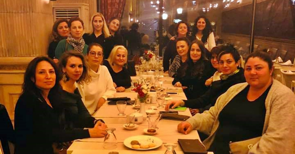 Anneler toplandı