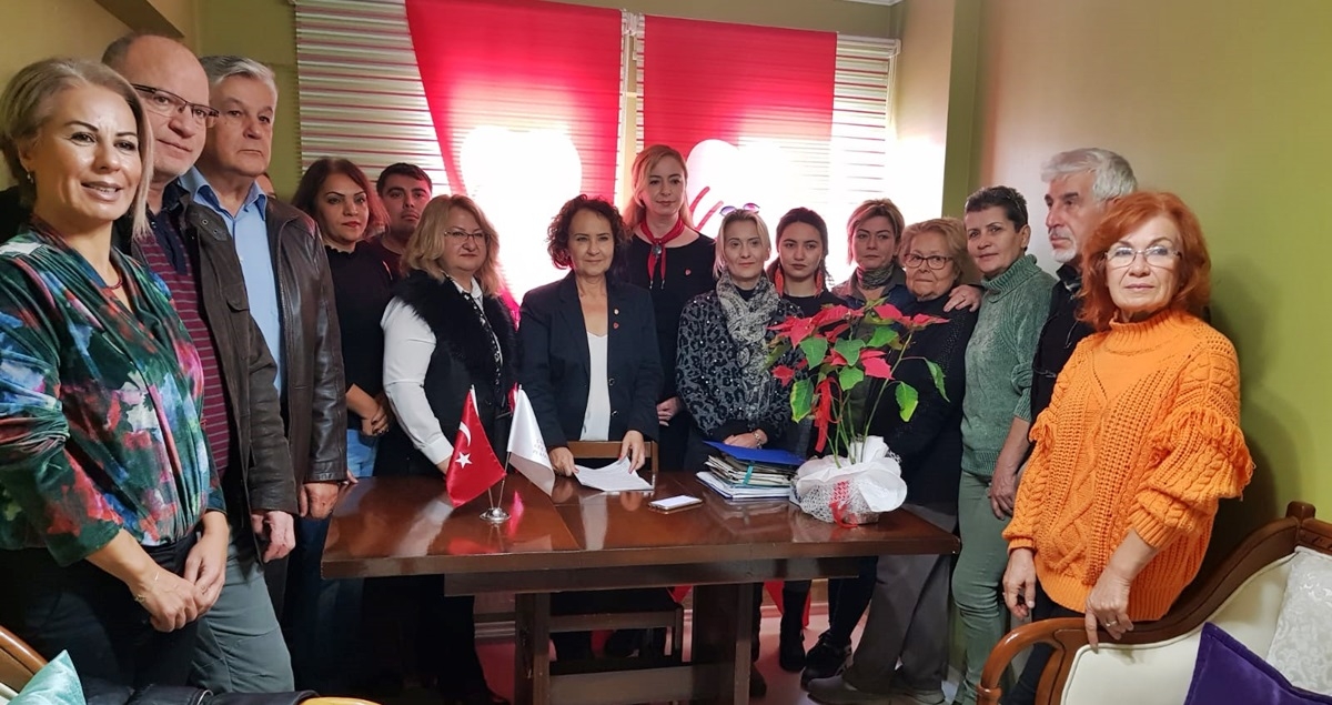 Birinci yıllarını yemekle kutlayacaklar