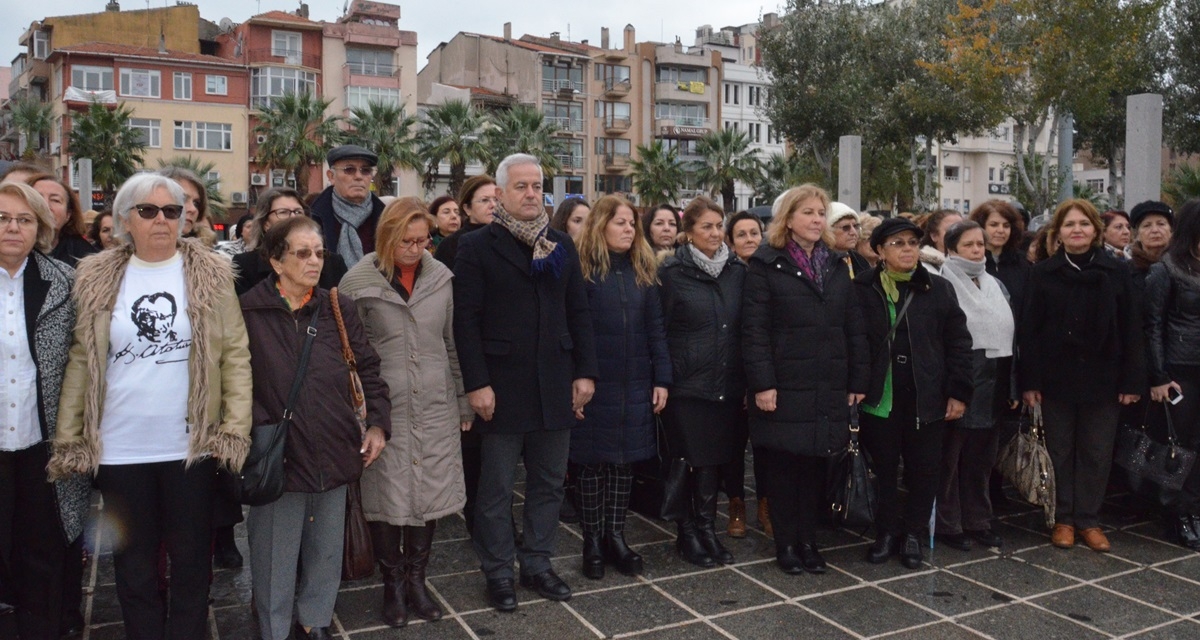 Kadınlar Seçme ve Seçilme Haklarının verilişini kutladı