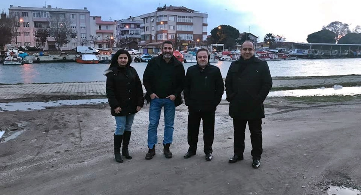 Yeni yapılacak sahada incelemelerde bulundular