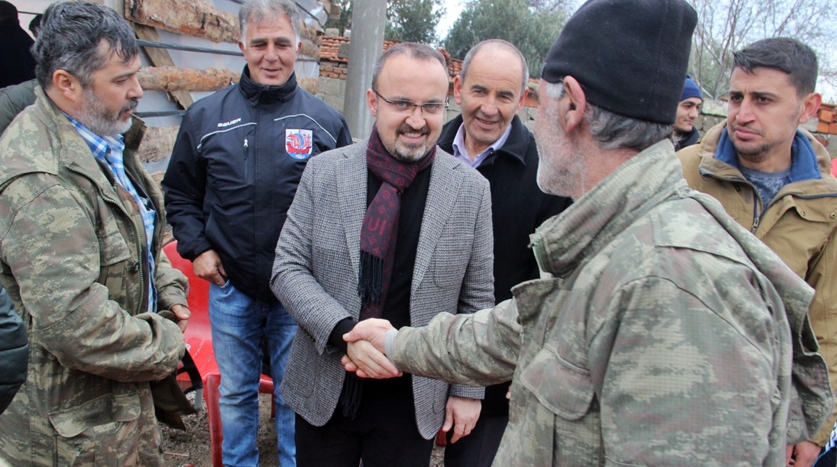Kumkale köyünü ziyaret ettiler