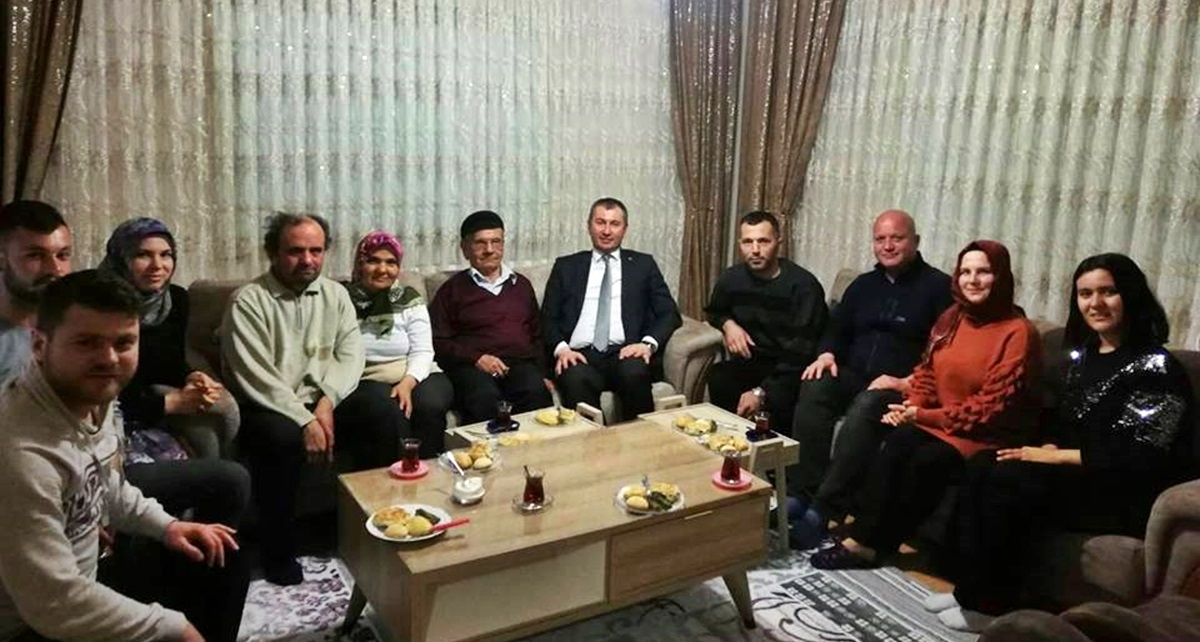 Evlere misafir oluyor