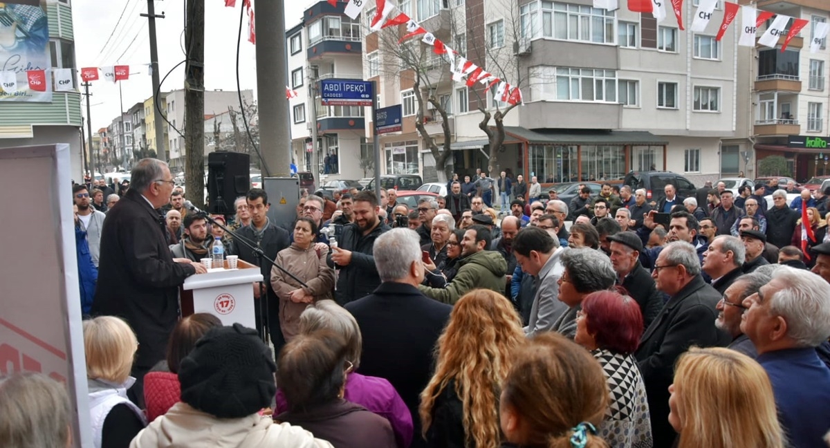 Halk Bakkal Geliyor...