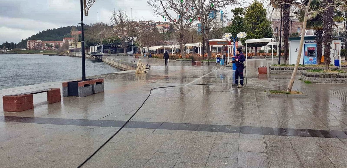 Kordonda hummalı temizlik