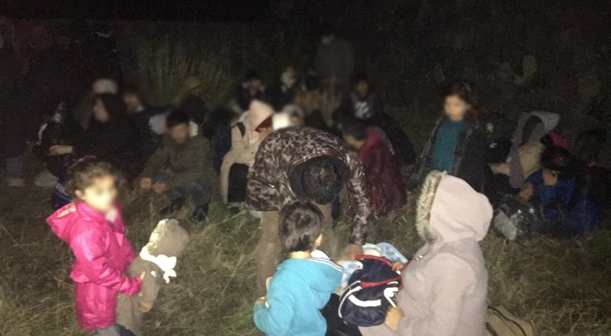 39 kaçak göçmen yakalandı
