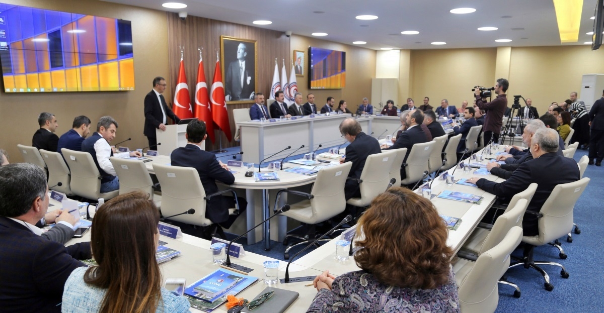 ''Üniversitemizin kalitesini yukarıya taşıyoruz''