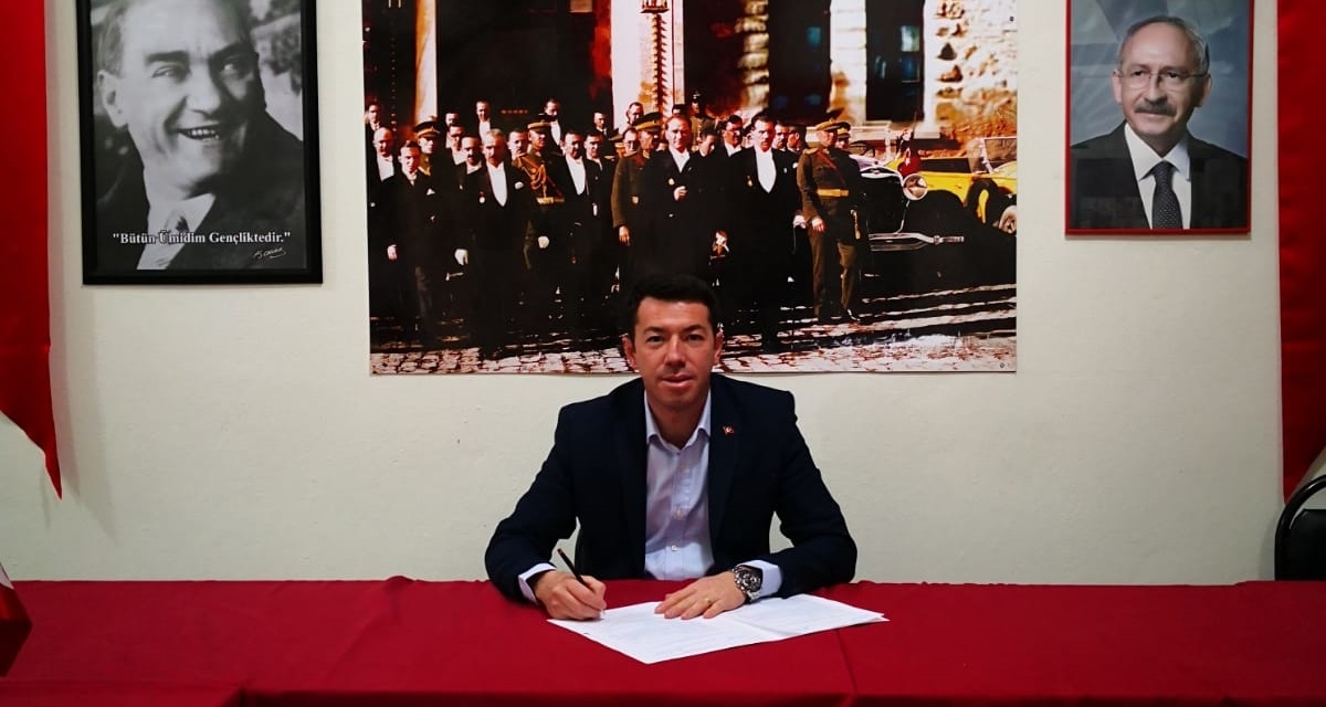 Övün’den örnek imza
