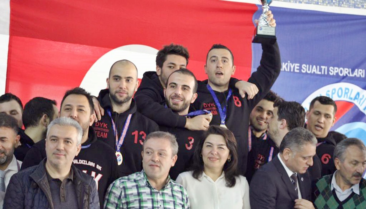 Sualtı Hokeyi coşkusu son buldu