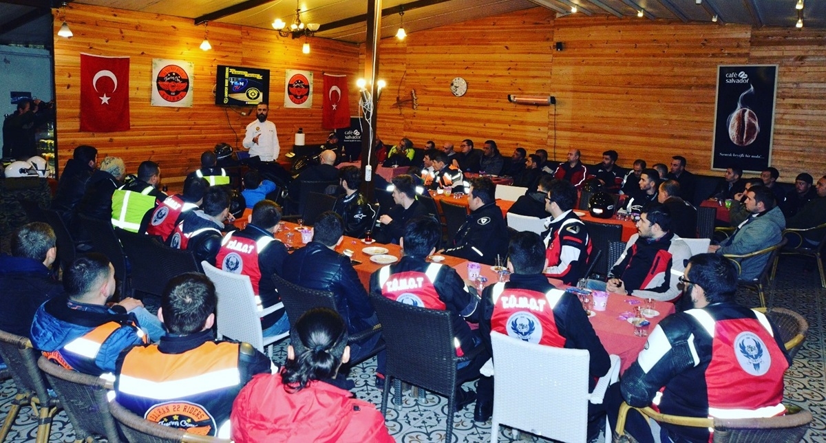 Motosikletçiler eğitimlere başladı
