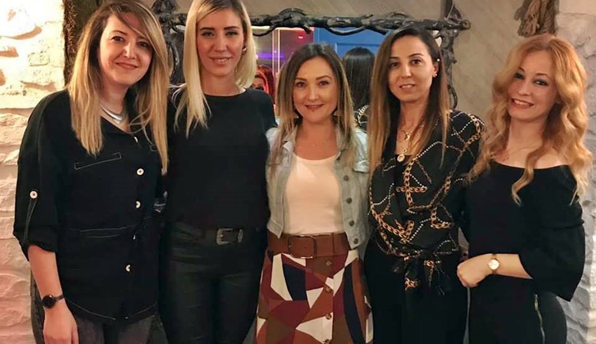 Hep mi güzeller hep mi çiçek!