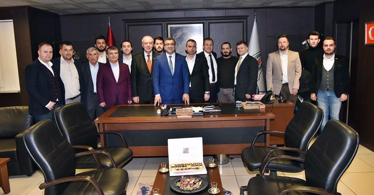 Ziyaretçileri bitmiyor