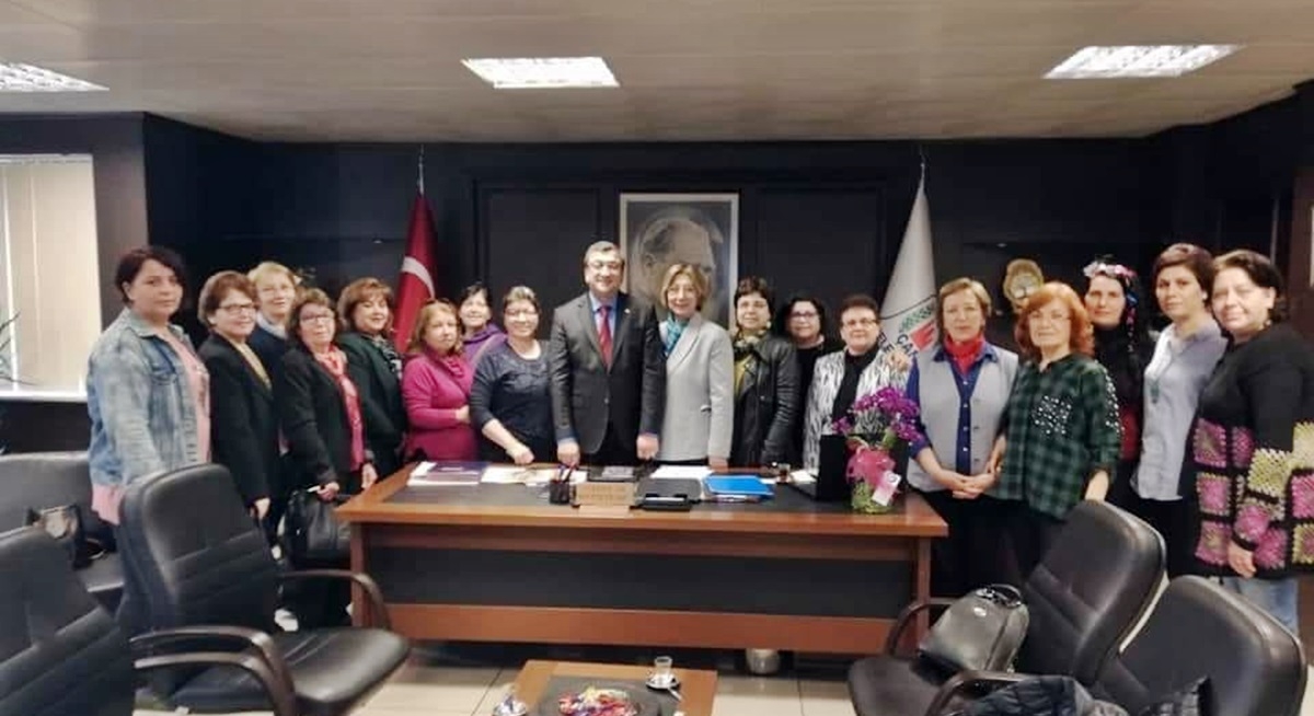 CHP’li kadınlardan Öz'e ziyaret