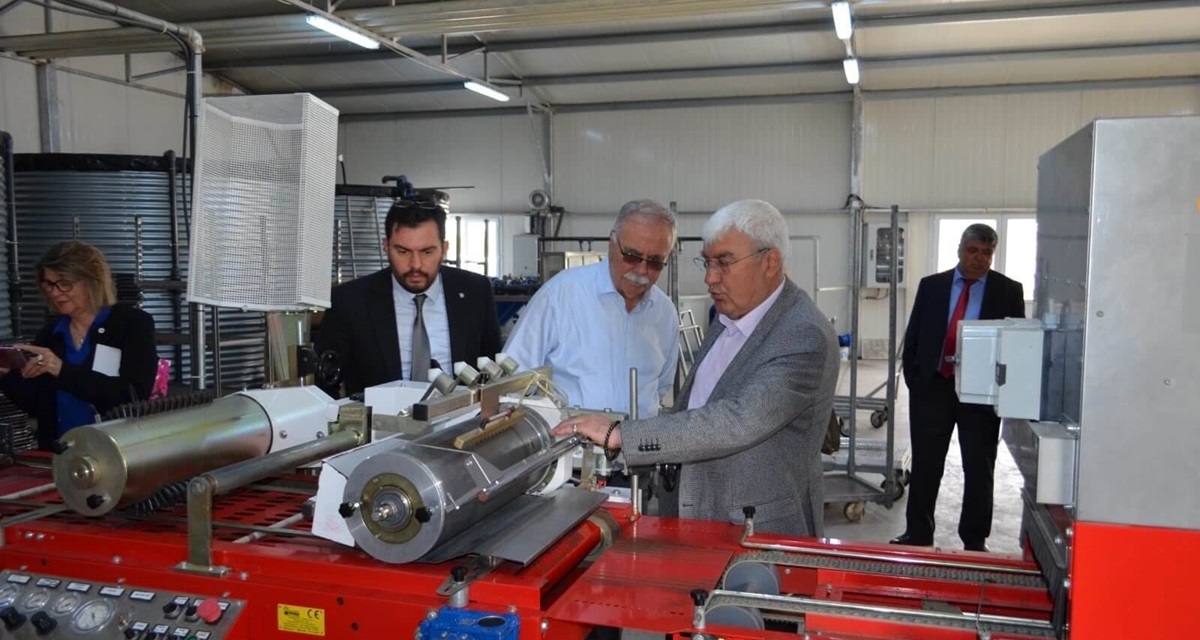 Başkan Gökhan çalışmaları yerinde inceliyor