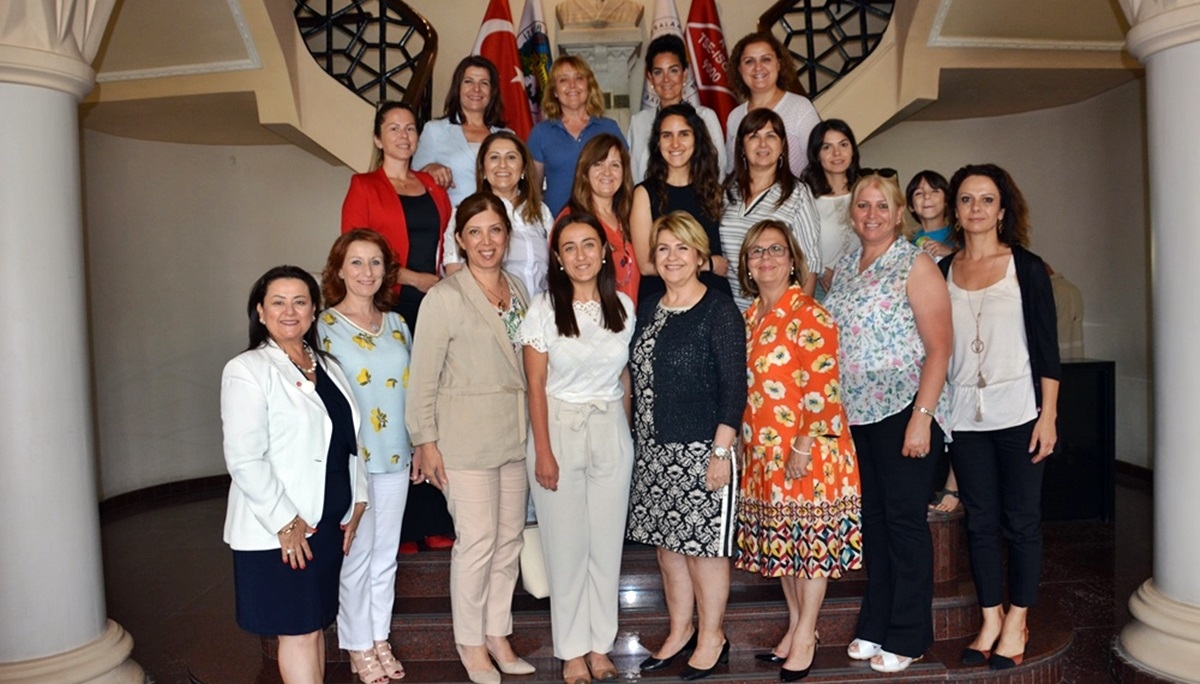 Kadın girişimcilerden İcra Komitesine ziyaret