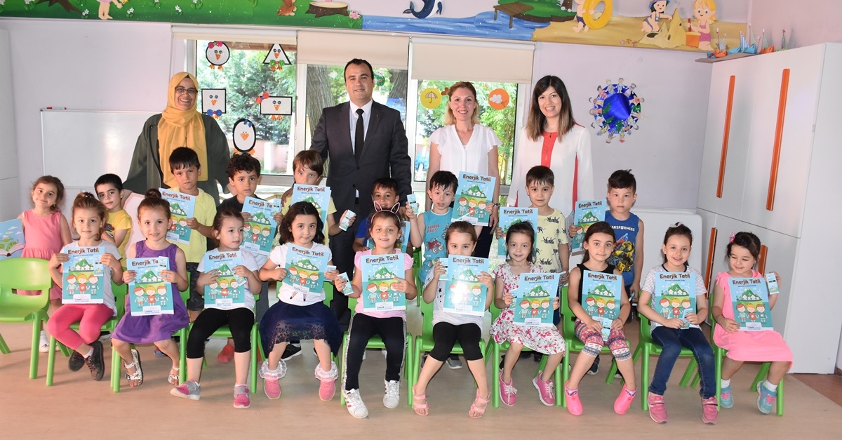 Çocuklara tatil hediyesi