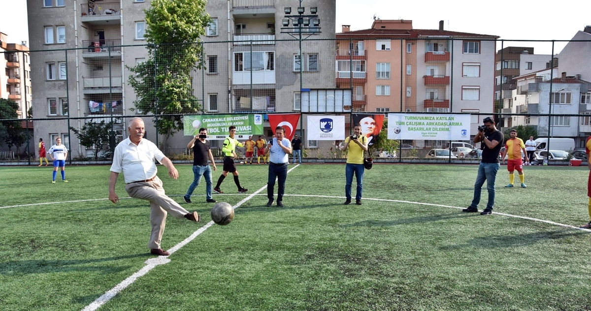 Müdürlükler Arası Futbol Turnuvası başladı