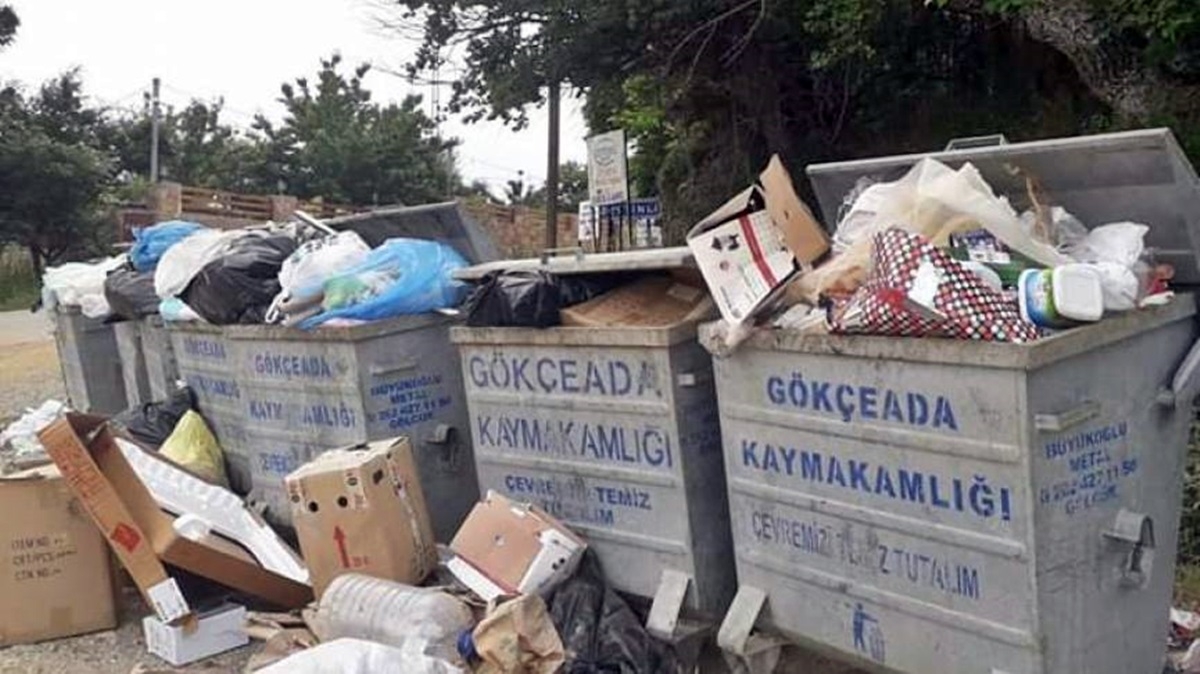 Anlaşmazlık çöpleri biriktirdi iddiası