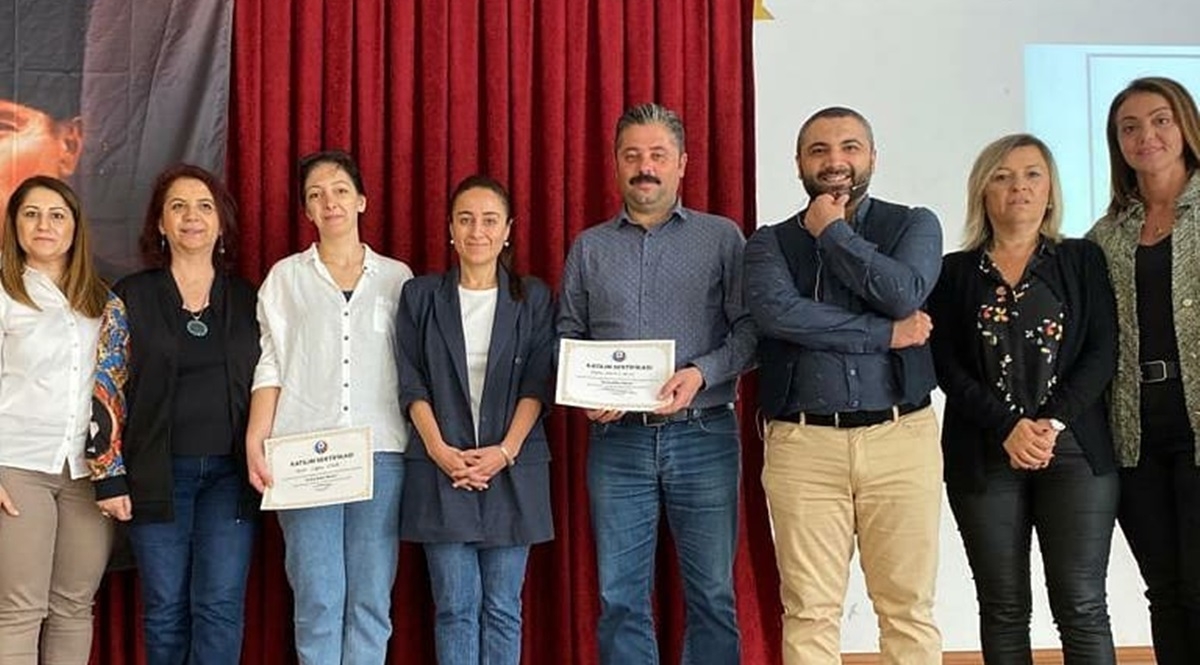 Sertifikasını aldı