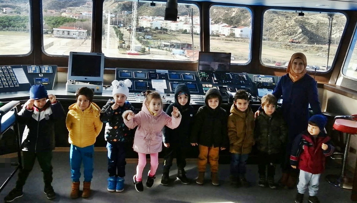 Minikler Gestaş gemisini gezdi