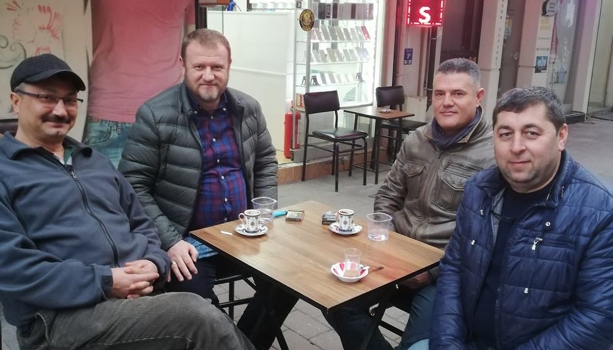 Çay keyfi yaptılar