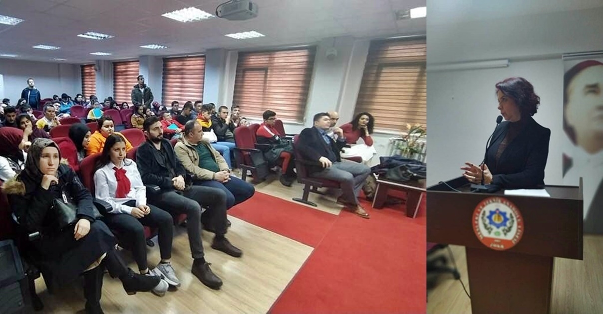 Öğrencilerle bir araya geldi