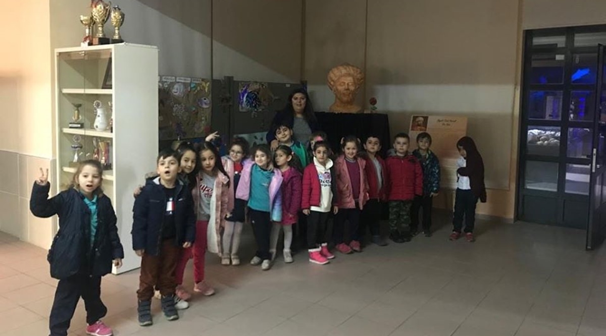 Minik öğrencilerin müze ziyareti