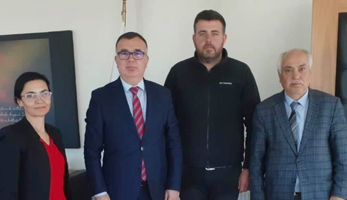 Akülü sırt pompası hediye edildi