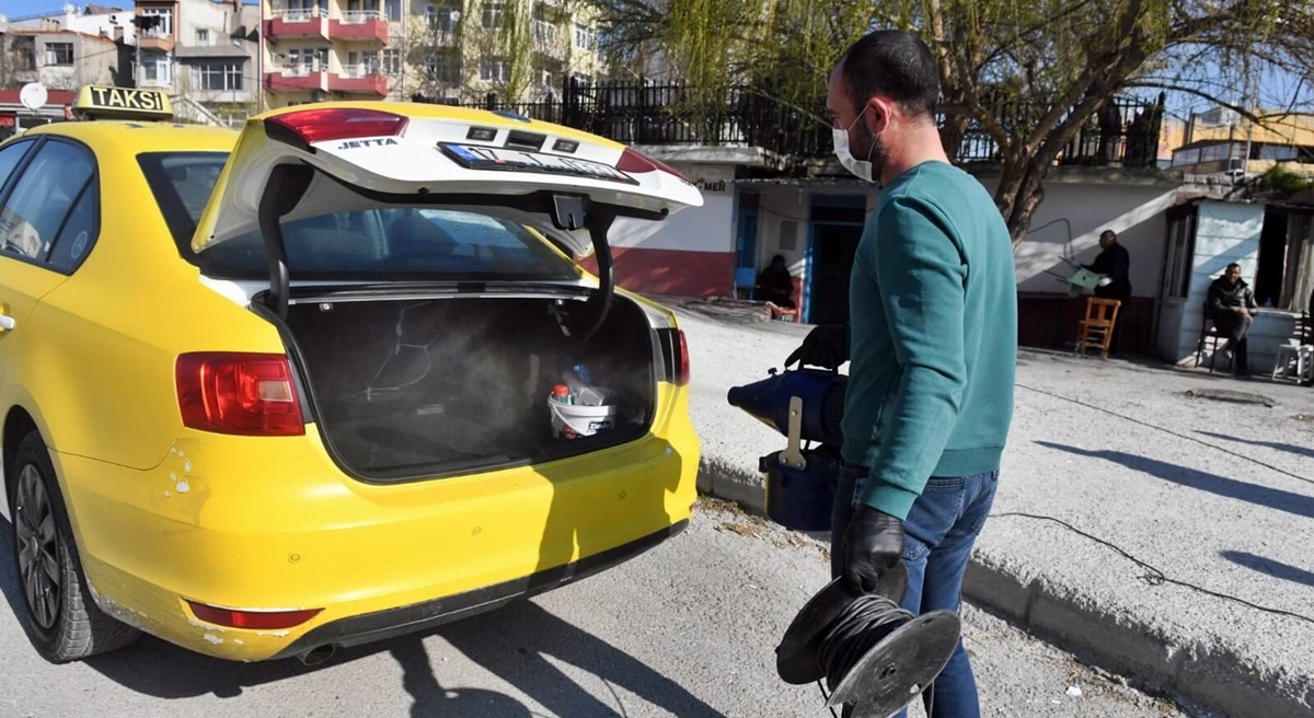 Minibüsler ve taksiler de temizlendi