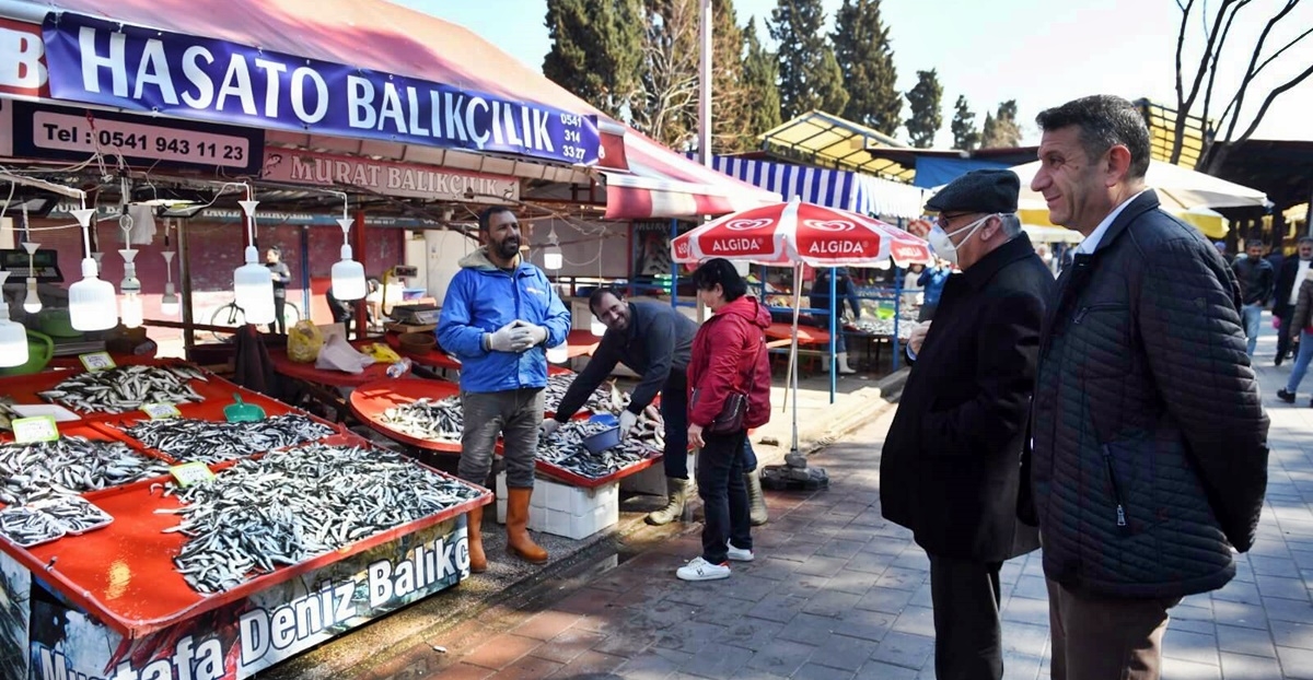 Alanlardaki tek siyasetçi!