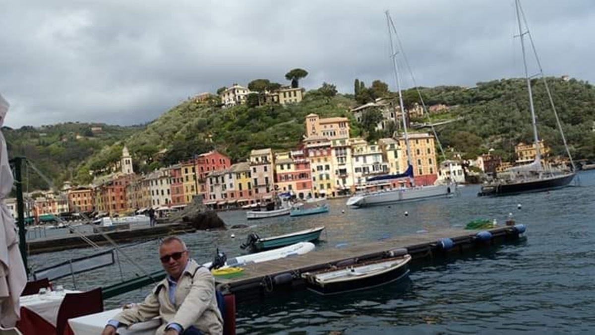 “Bugünler bitsin dünya  gözüyle gezmeye devam”