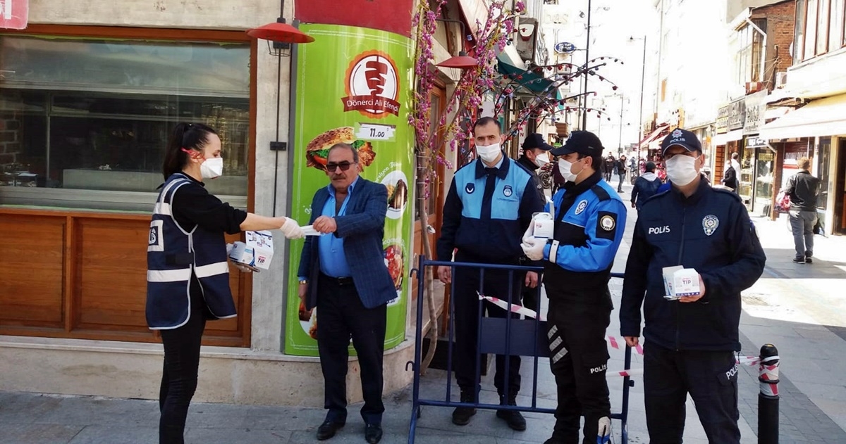 ''Polisler hep yanımızda''