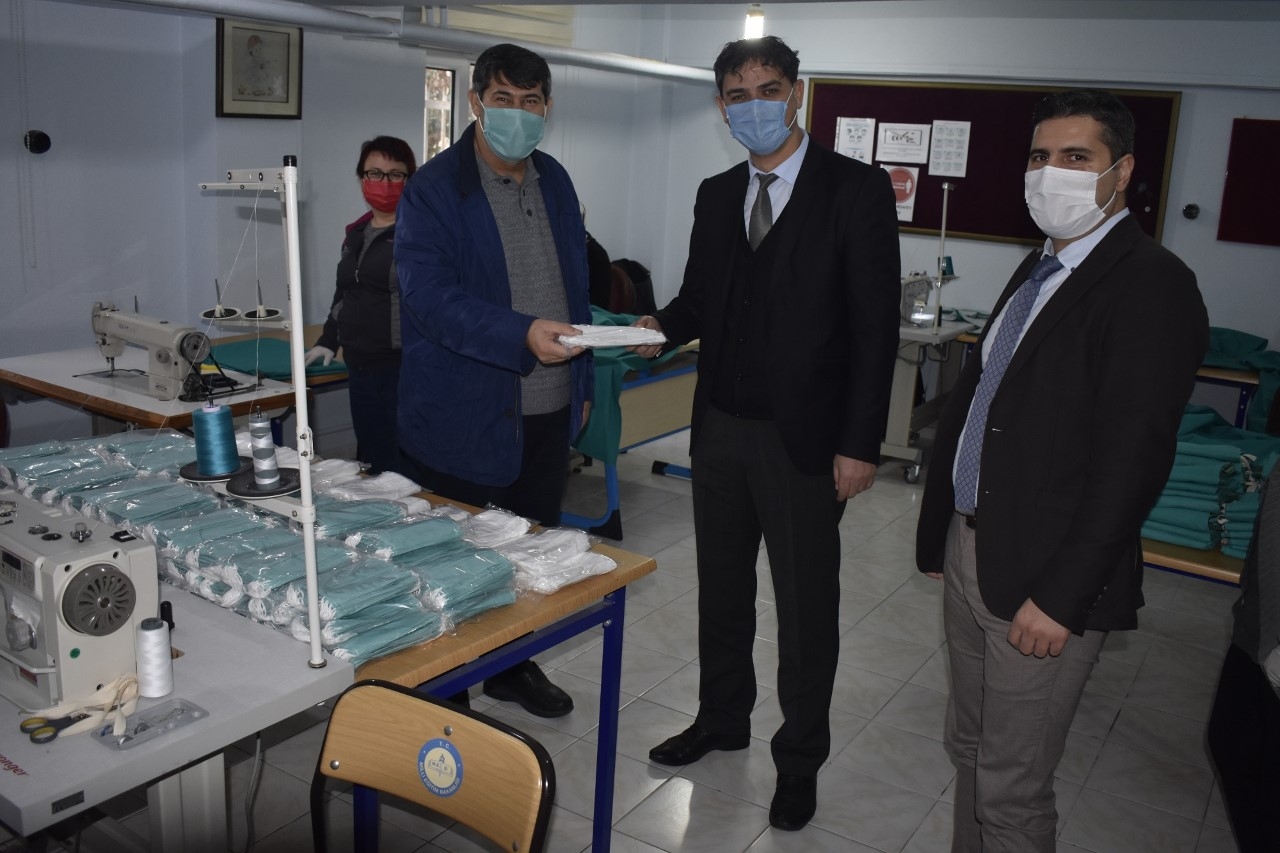 İŞKUR kursiyerleri maske ihtiyacına büyük katkı sağladı