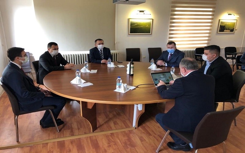 Vali Aktaş, Kumkale Çiftliğini ziyaret etti