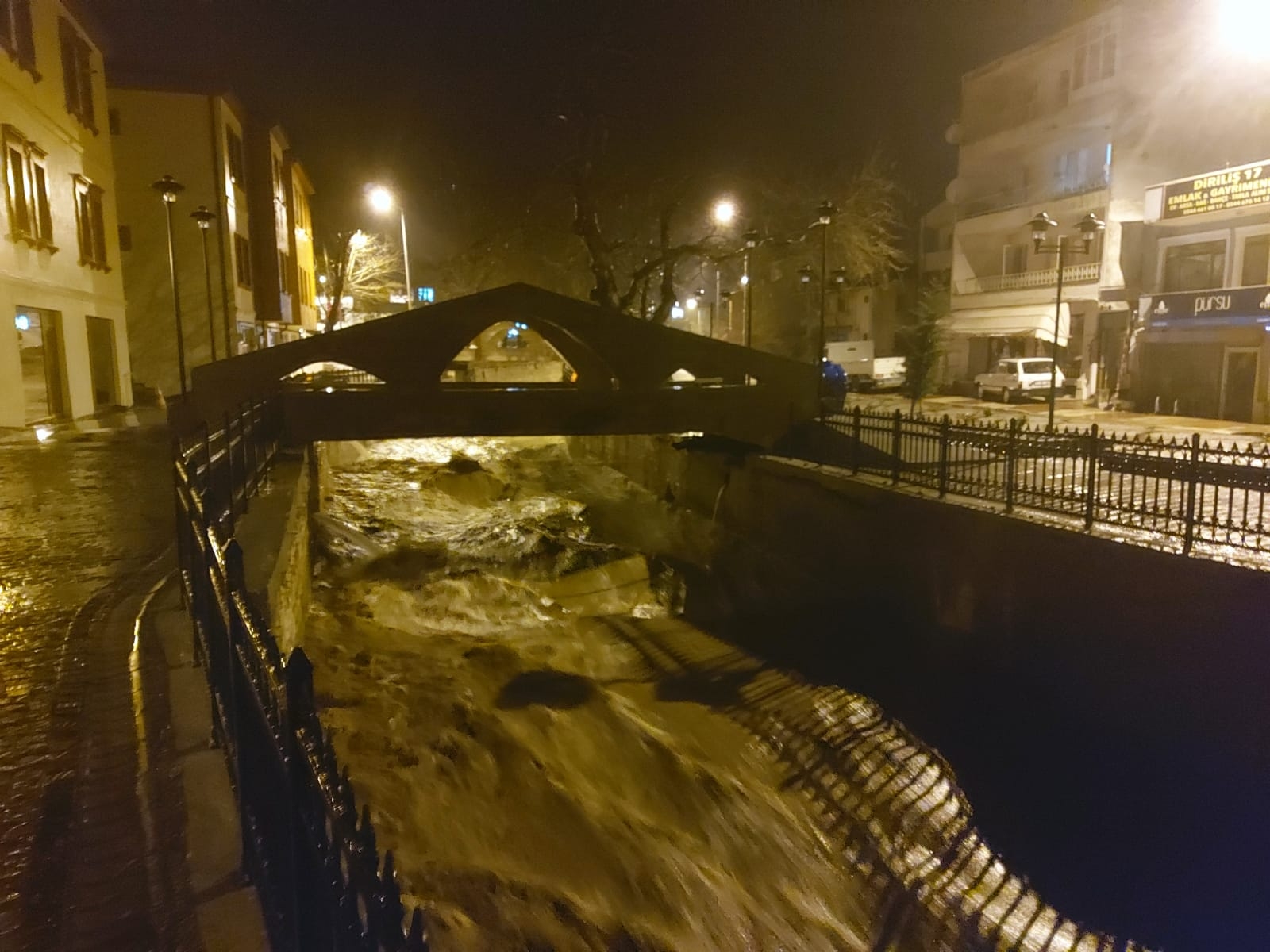 Bayramiç Belediyesi, selle mücadelede takdir kazandı