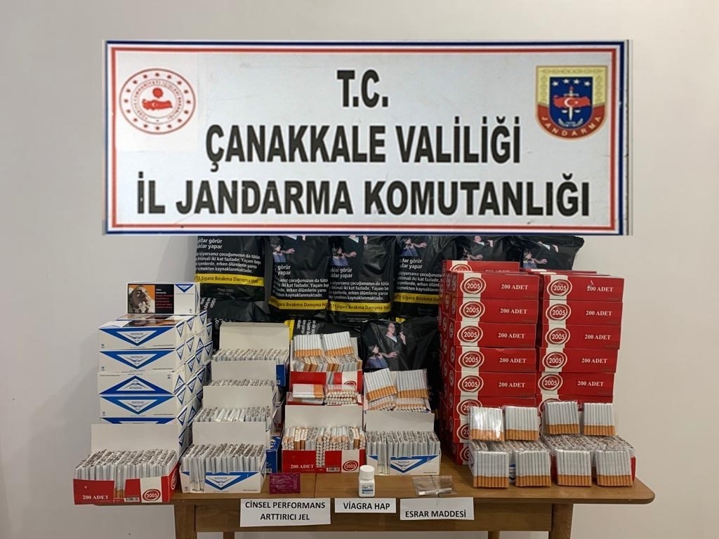 Ezine’de uyuşturucu operasyonu