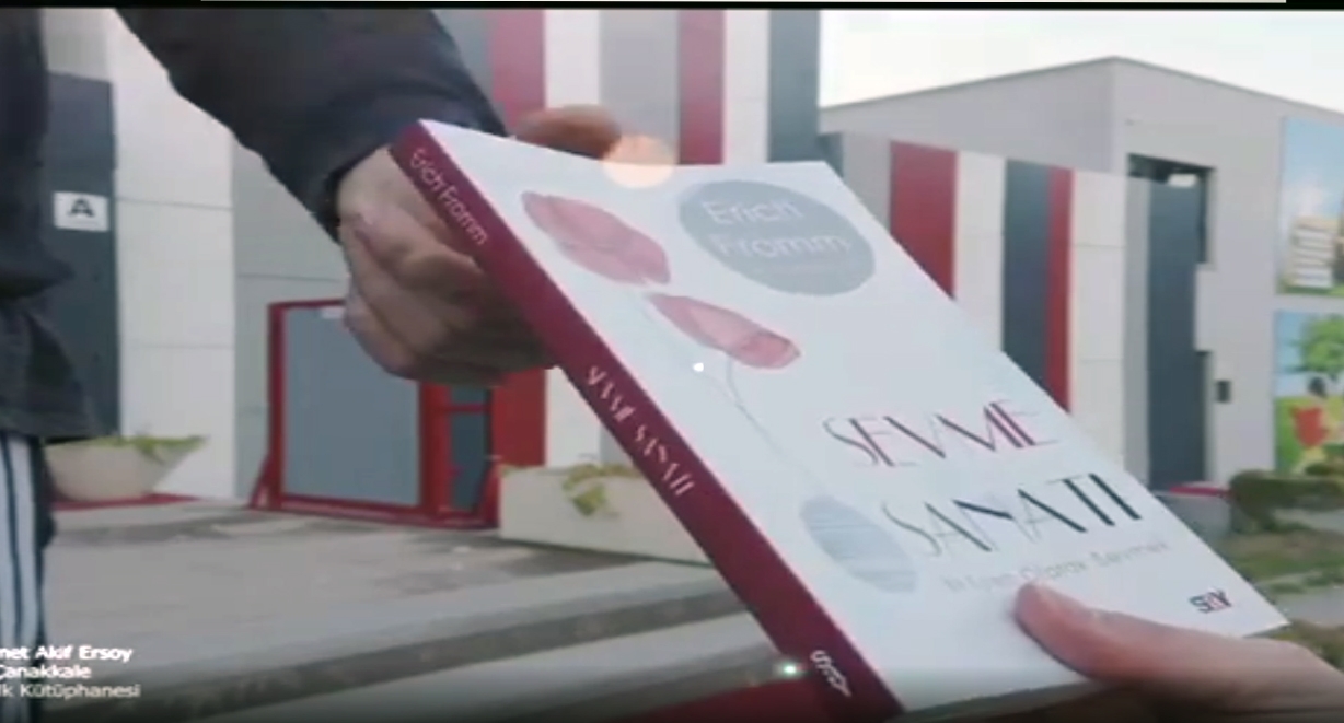 Kütüphaneden anlamlı 14 Şubat videosu (videolu haber)