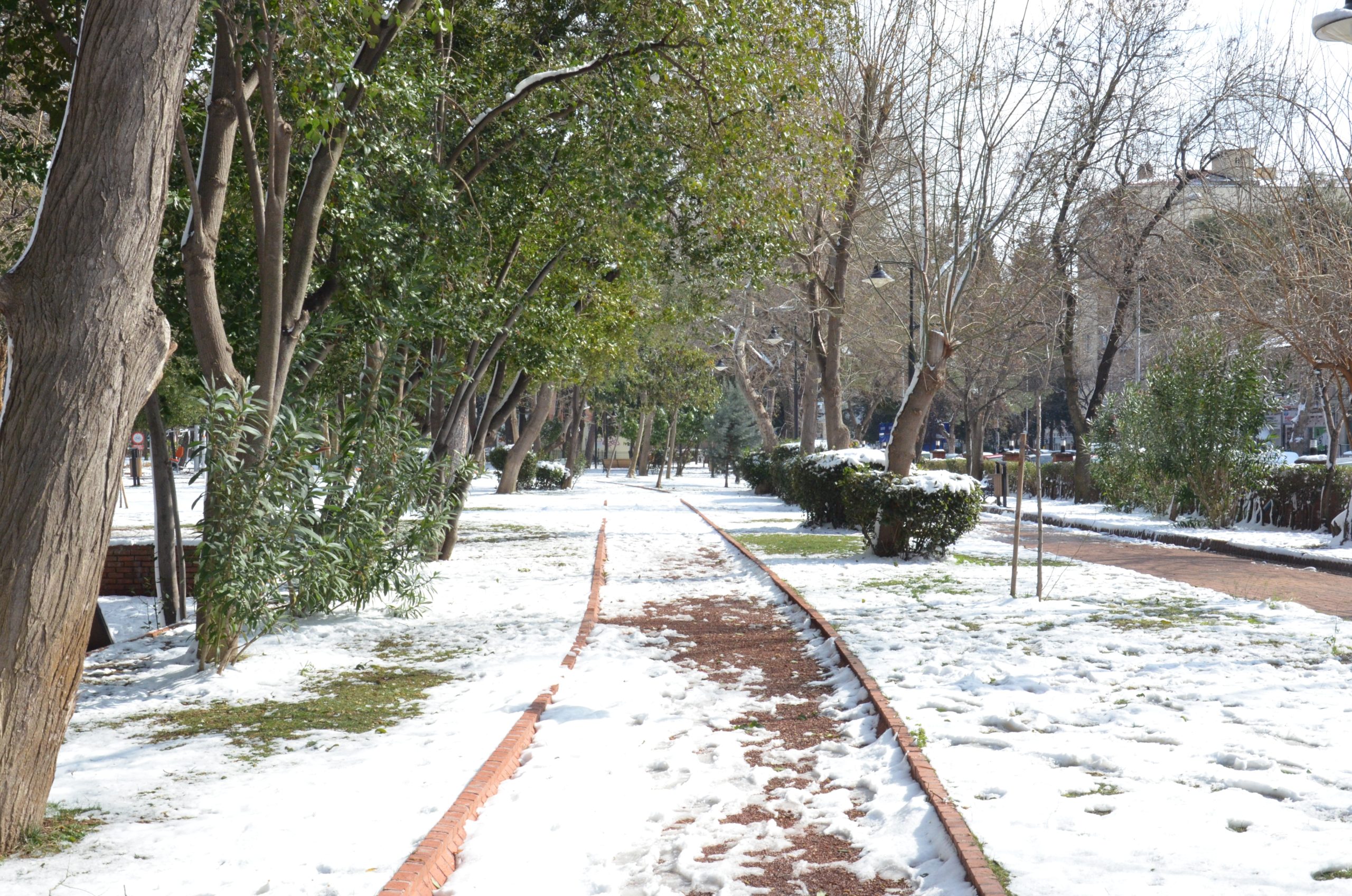 Çanakkale beyaza büründü