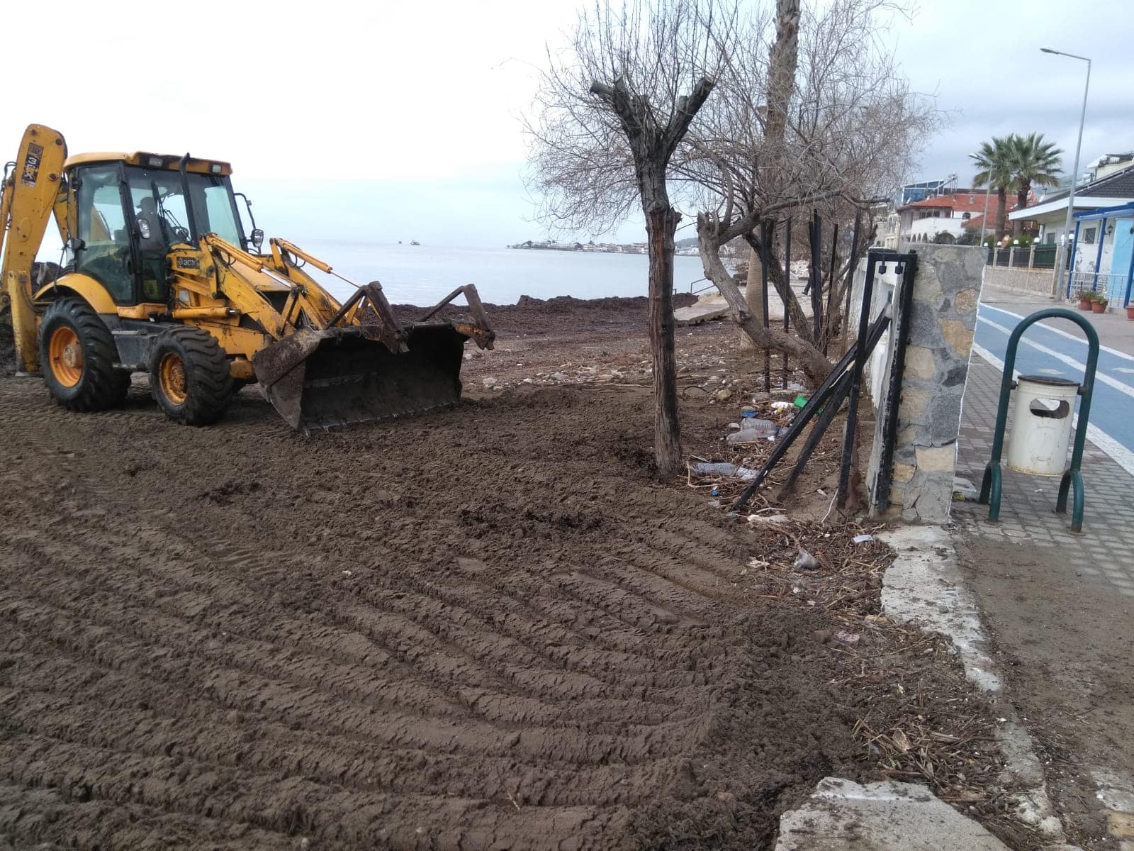 “Bizler sizin için varız”