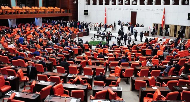 Dokunulmazlıkların kaldırılması için fezleke CHP’li Erkek de listede