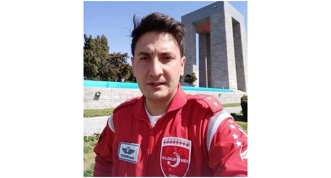 Eğitim uçuşu sırasında şehit oldu