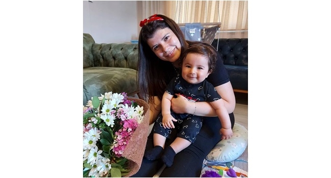 Anne-oğulun pozları çok beğenildi