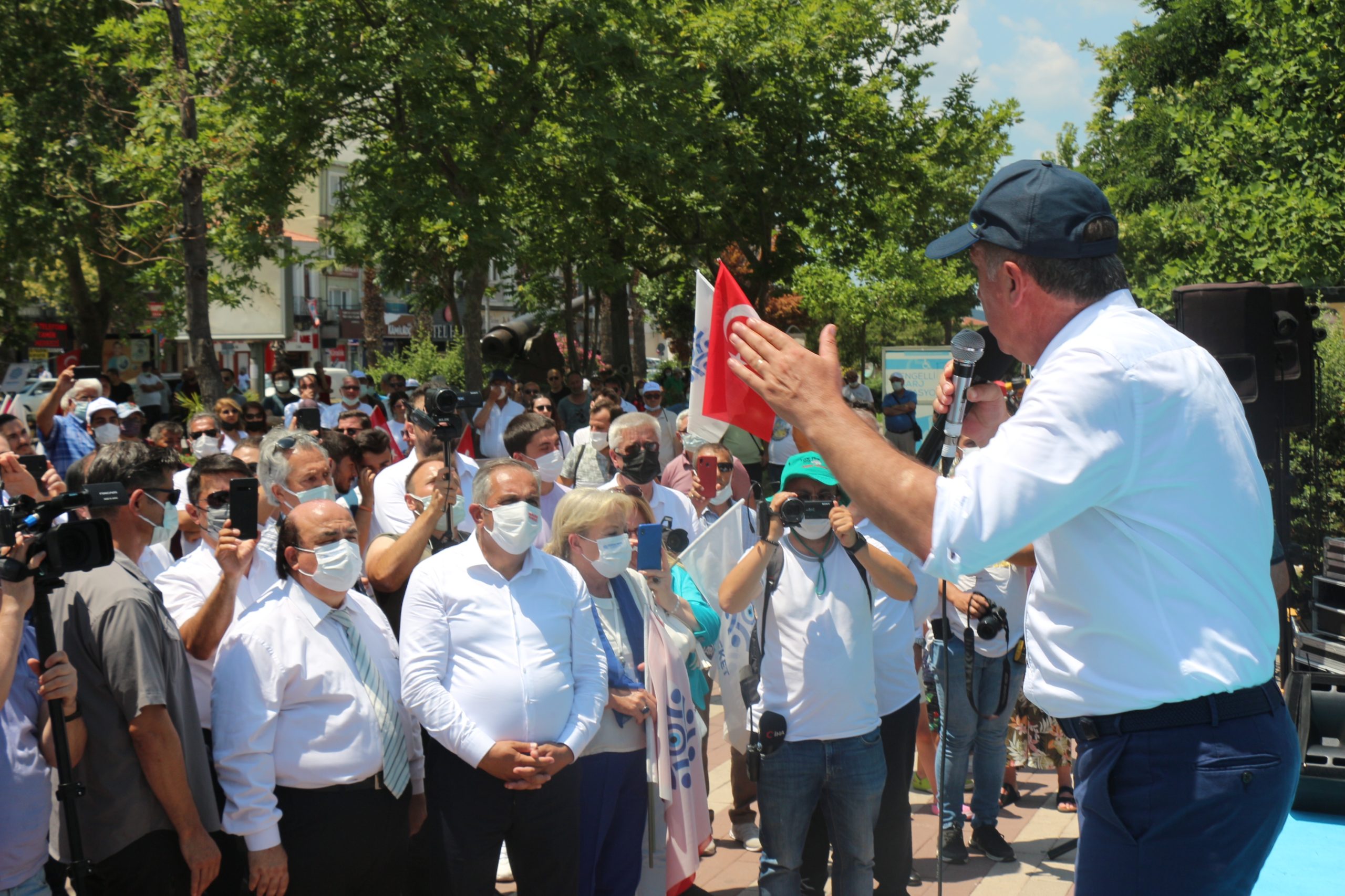 Muharrem İnce’den CHP’ye taş: Kim bu genel başkan yardımcısı? (videolu haber)