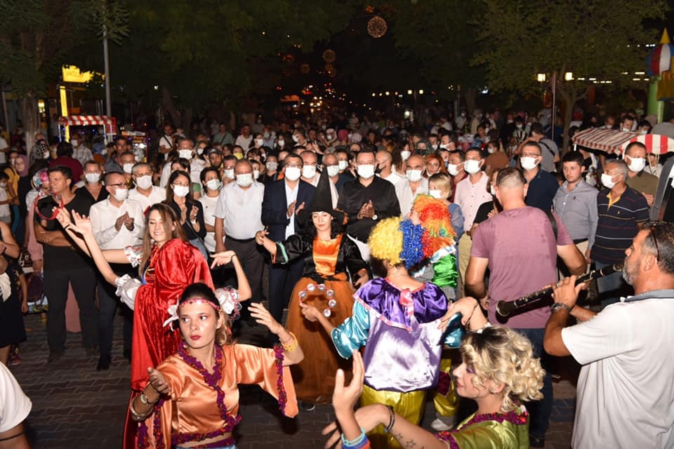 Esnaf günleri sürüyor