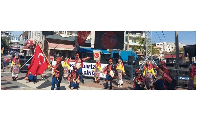 Ayvacık kurtuluşunu kutladı