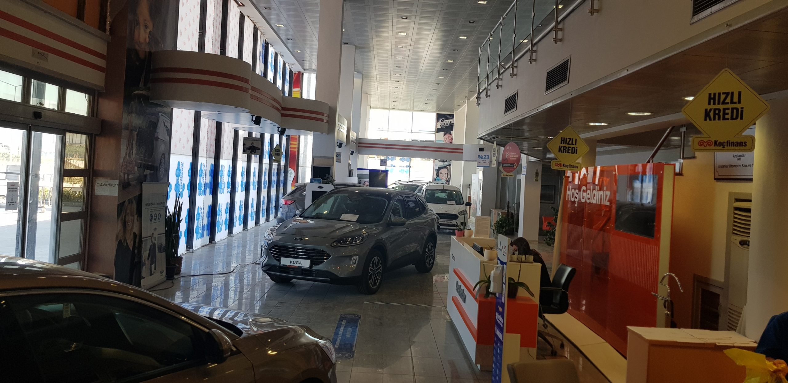 Arslanlar Ford Plaza geleceğe hazırlanıyor